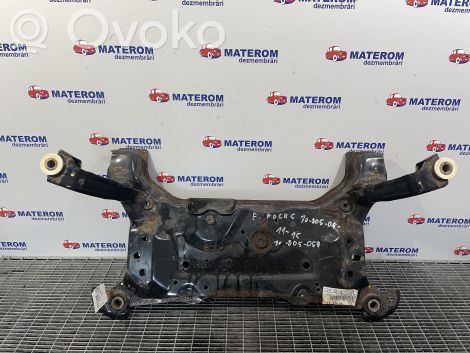 Ford Focus Передняя траверса