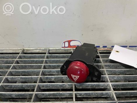 Mitsubishi Outlander Schalter Warnblinkanlage 