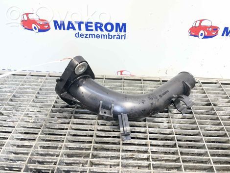 Mazda 3 III Furtun/conductă intercooler 