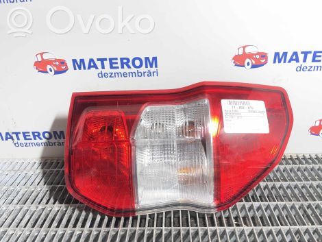 Ford Transit Courier Lampa tylna