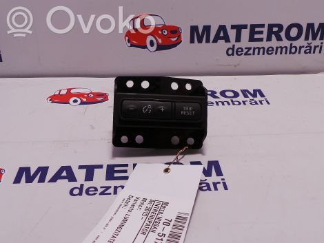 Nissan Qashqai Przełącznik świateł