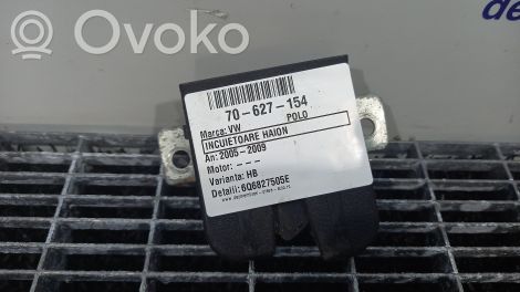Volkswagen Polo IV 9N3 Спойлер заднего стекла 