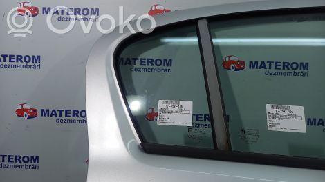 Opel Corsa D Szyba drzwi tylnych