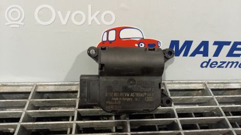 Volkswagen Golf VI Привод заслонки кондиционера
