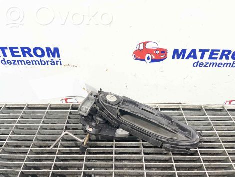 Nissan Juke I F15 Manecilla externa puerta delantera