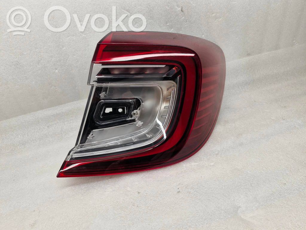 Renault Captur II Lampa tylna 