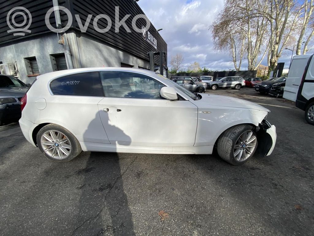 BMW 1 E81 E87 Takaiskunvaimennin 
