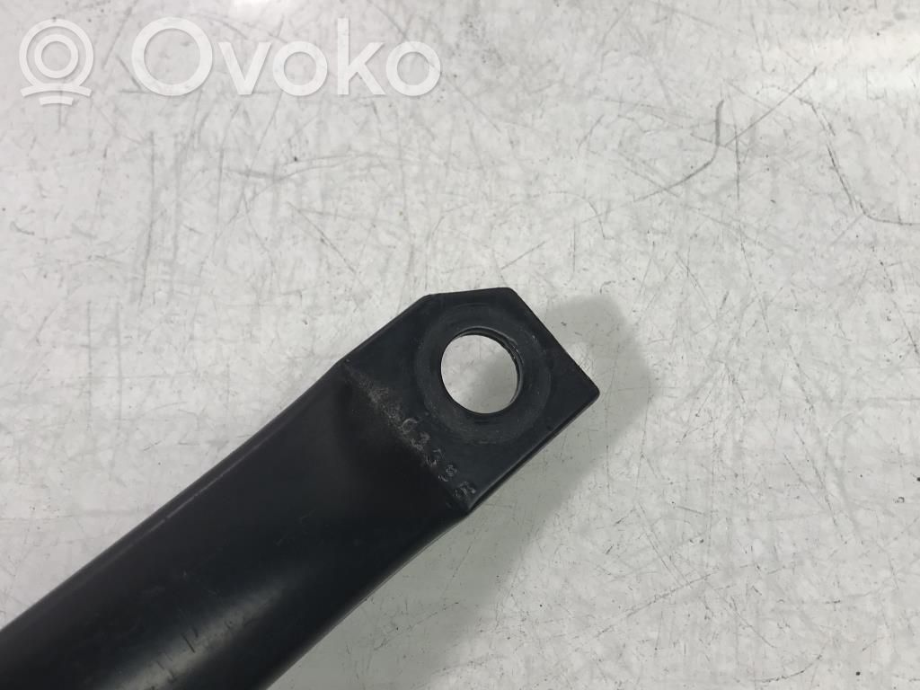 BMW 1 E81 E87 Top upper radiator support slam panel 
