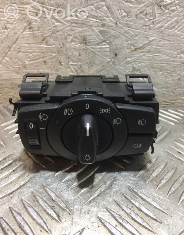 Lichtschalter   61316932792