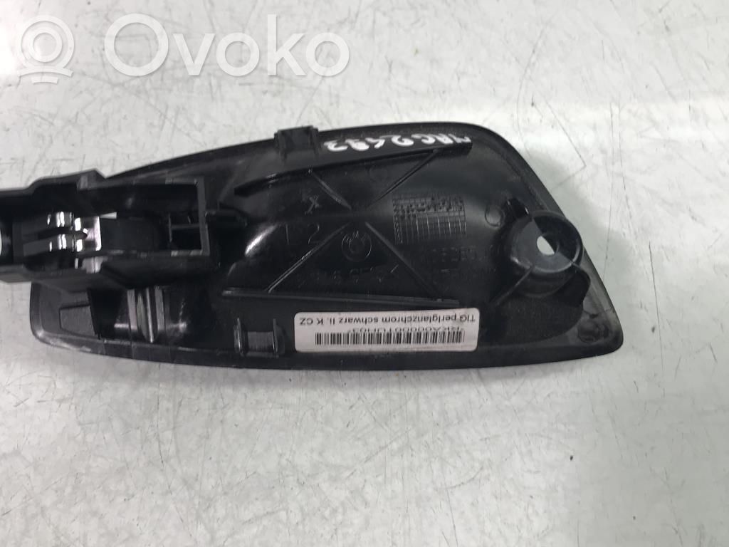BMW 1 E81 E87 Front door interior handle 