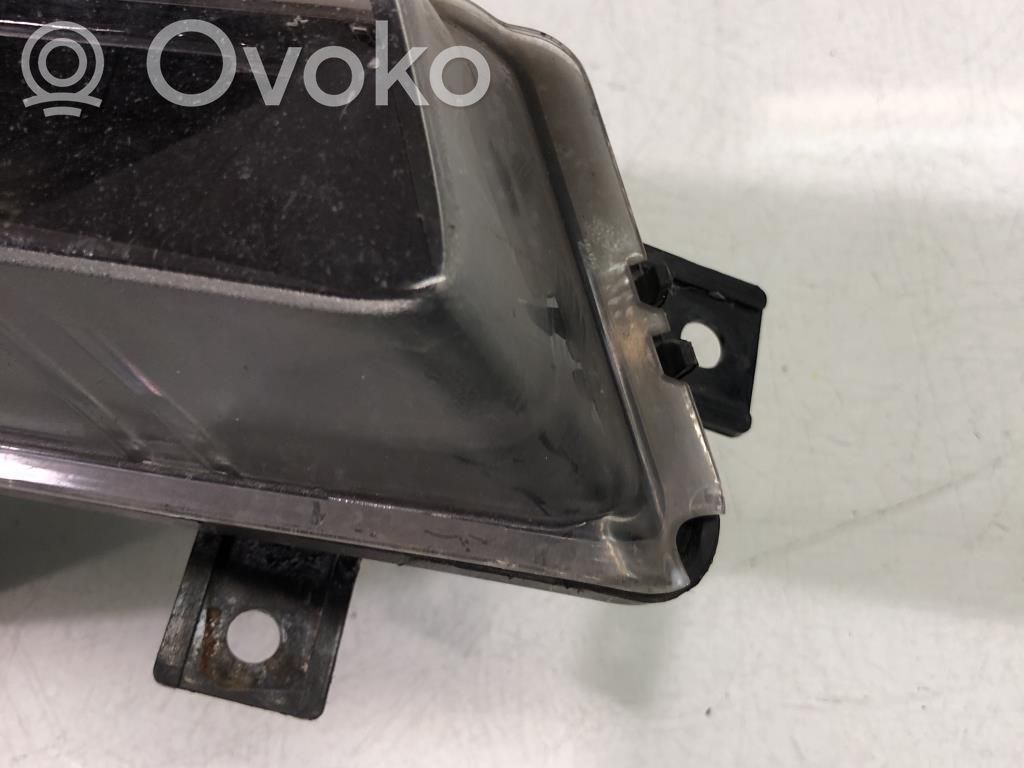 BMW 1 E82 E88 Miglas lukturis priekšā 