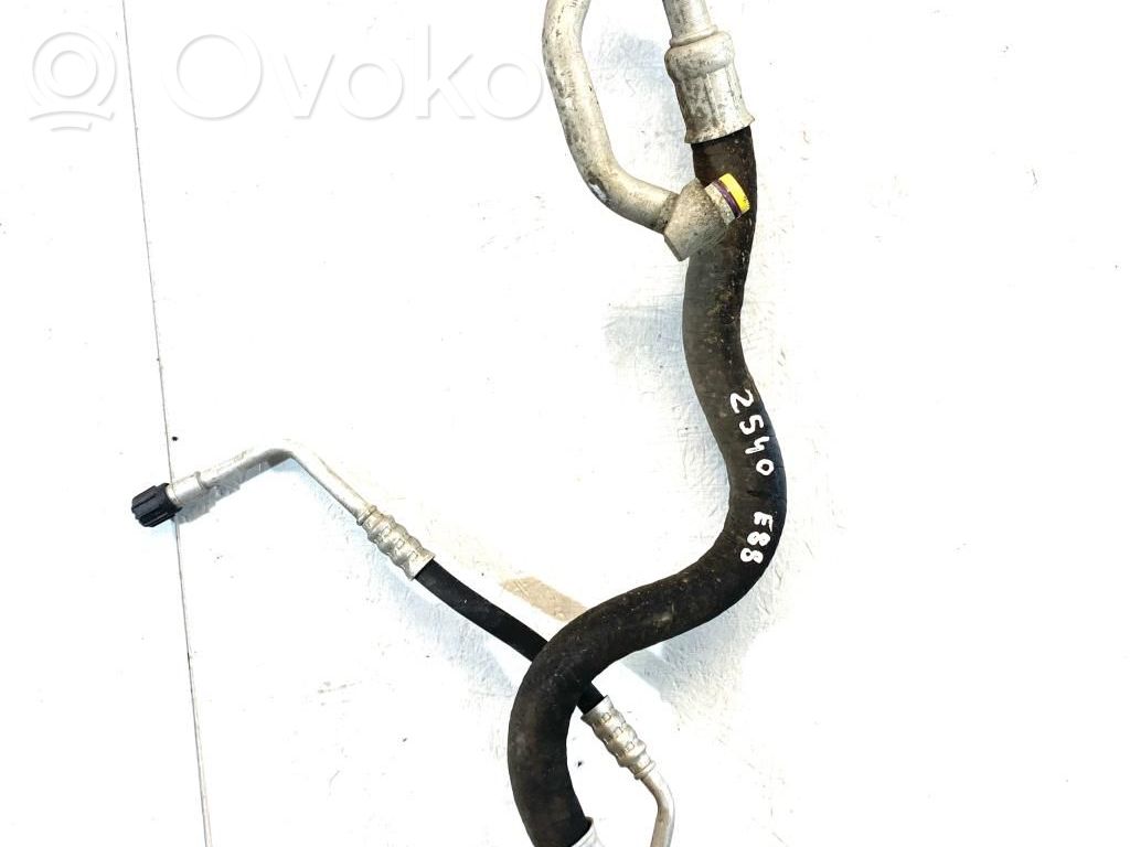 Ilmastointilaitteen putki (A/C)   64509223315
