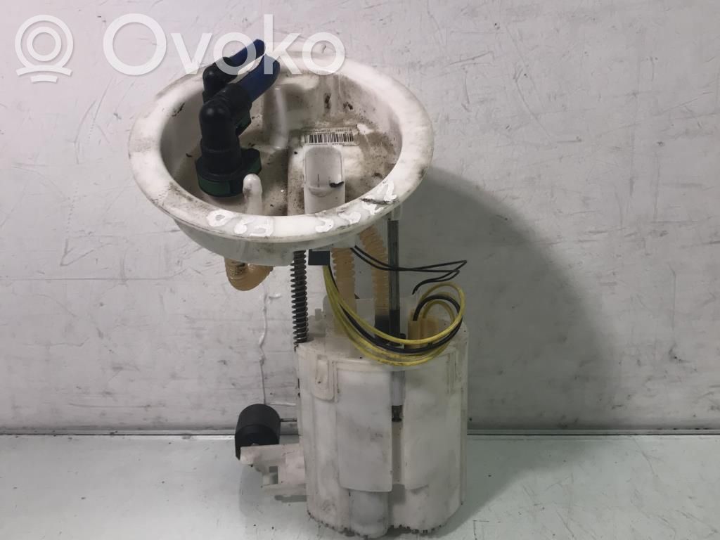 BMW 1 F20 F21 Bomba interna de combustible 