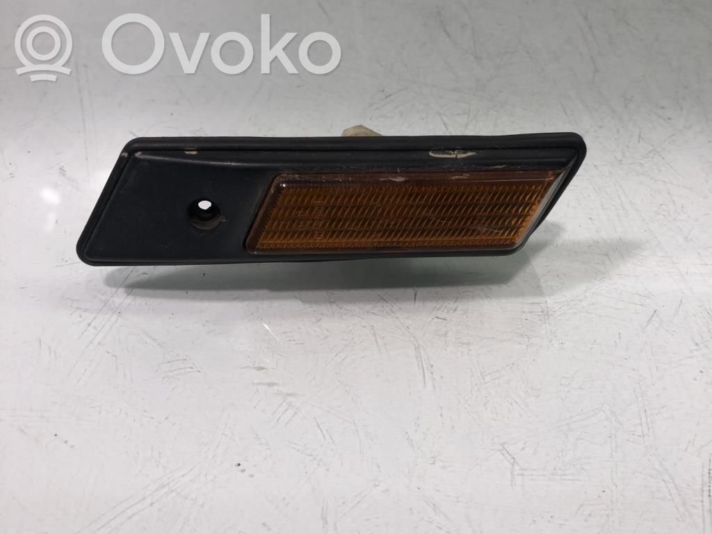 Front indicator light   63138357048