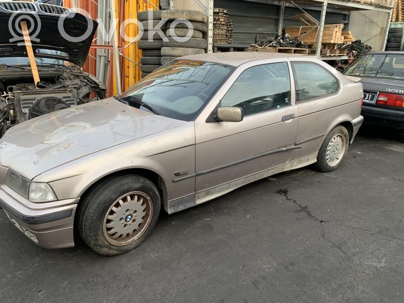 BMW 3 E36 Manual wing mirror 