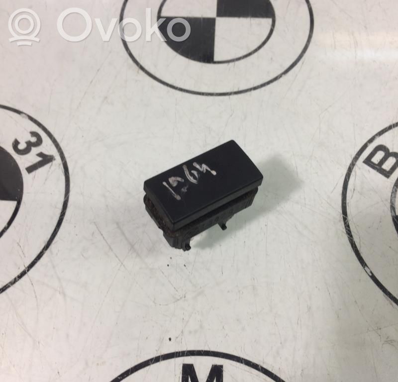 Other switches/knobs/shifts   61311387857