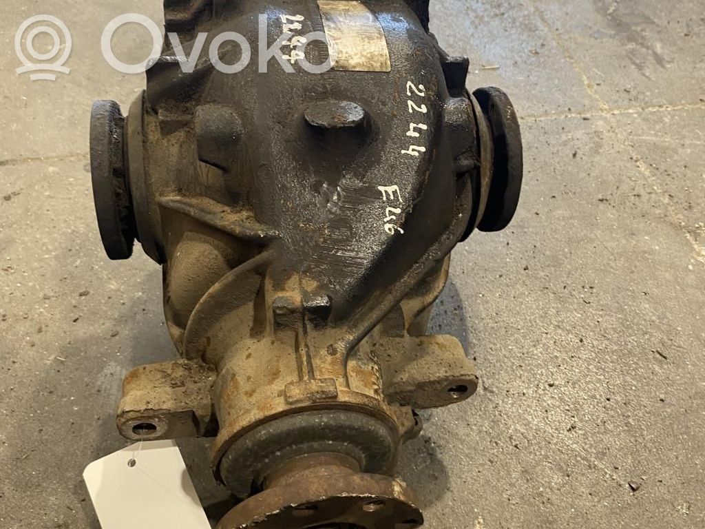 BMW 3 E46 Rear differential 