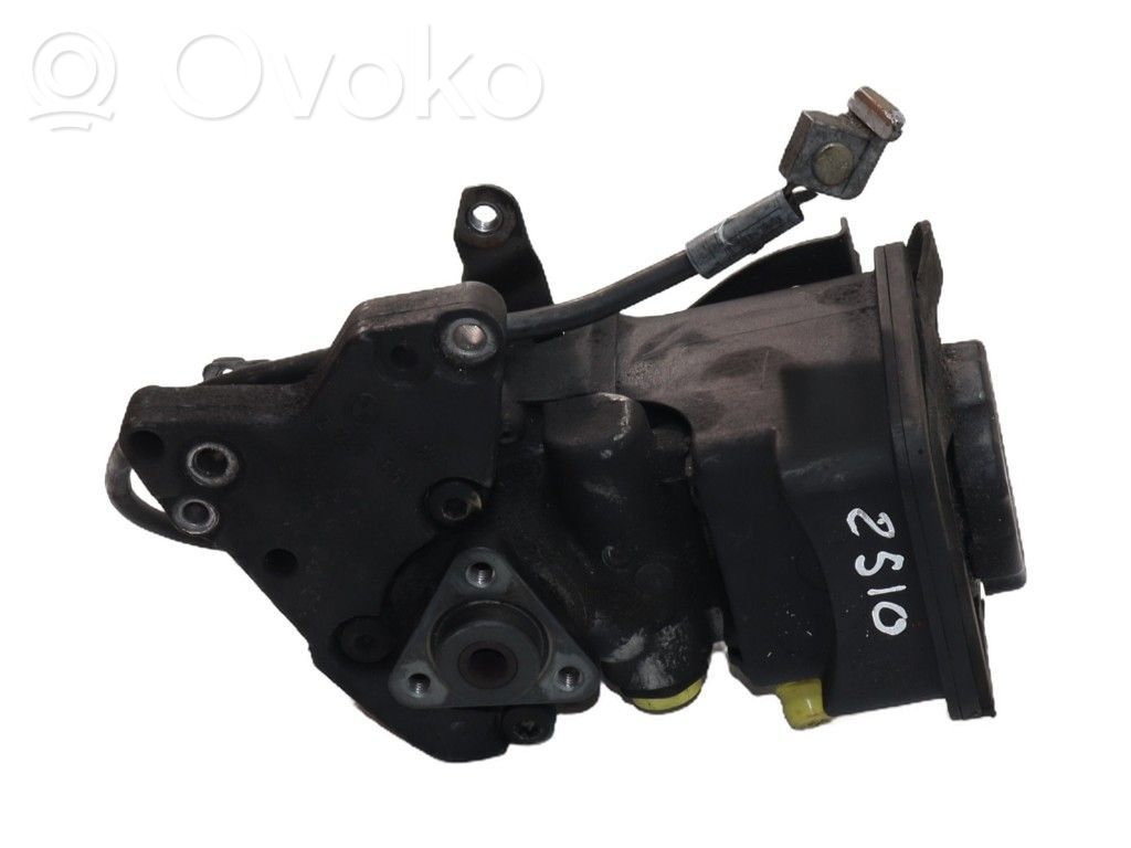 Power steering pump   32416756575