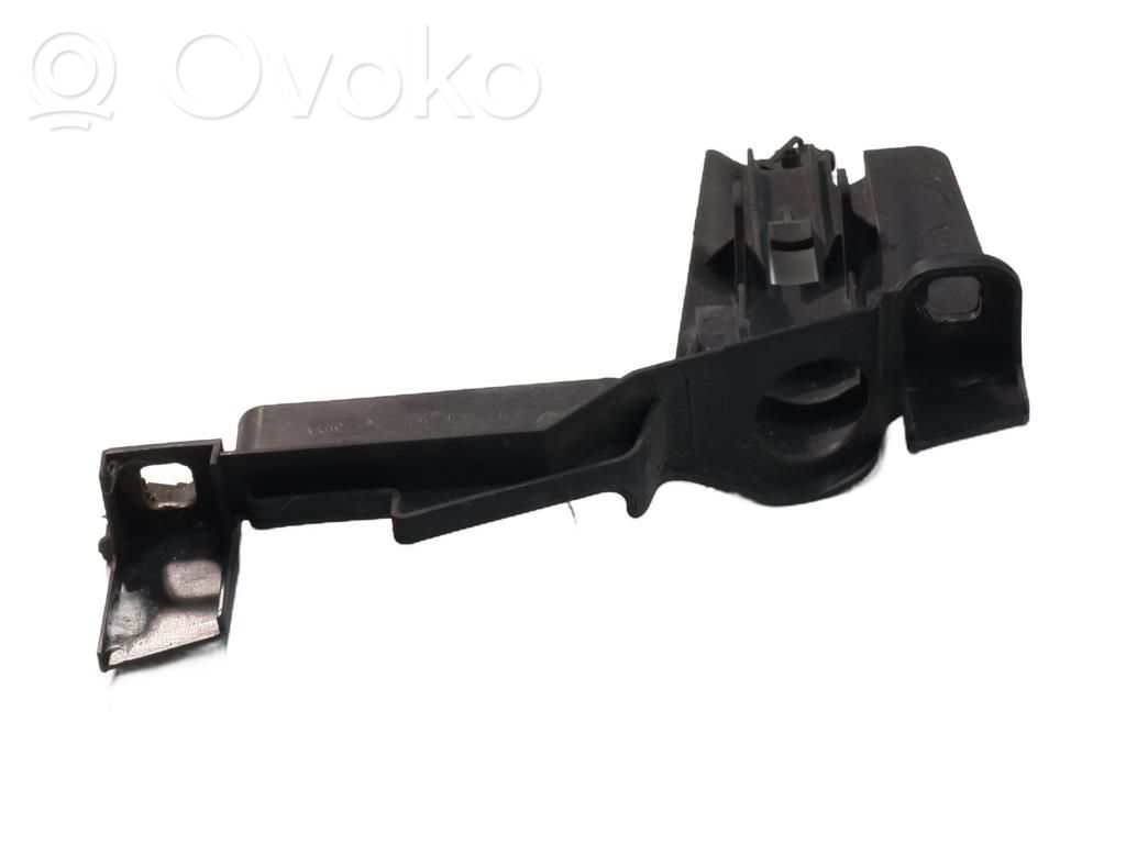 BMW 3 E46 Headlight/headlamp mounting bracket 