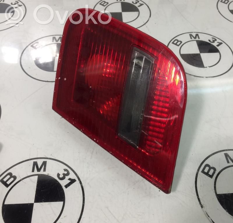 BMW 3 E46 Tailgate rear/tail lights 
