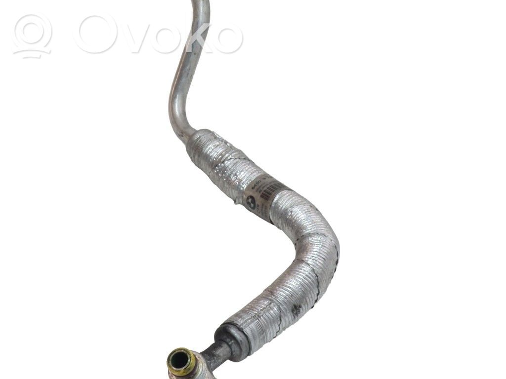 Ilmastointilaitteen putki (A/C)   64536927845