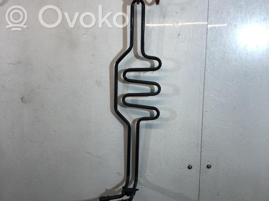 BMW 3 E90 E91 Vairo stiprintuvo radiatorius 