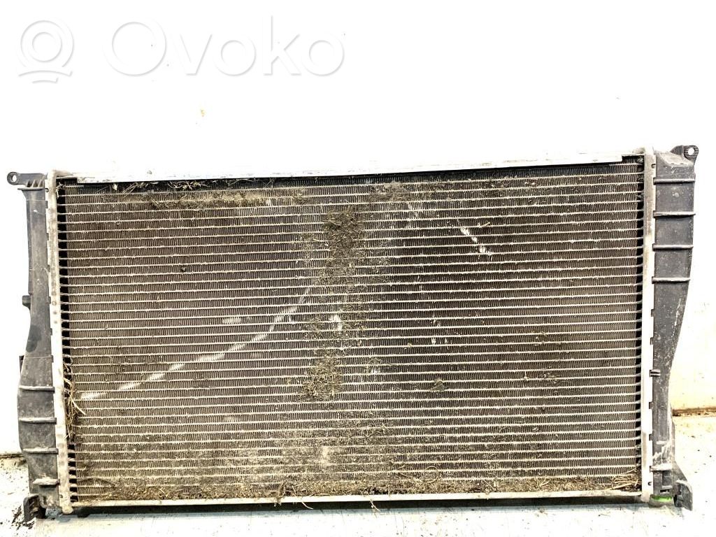 BMW 3 E90 E91 Aušinimo skysčio radiatorius 