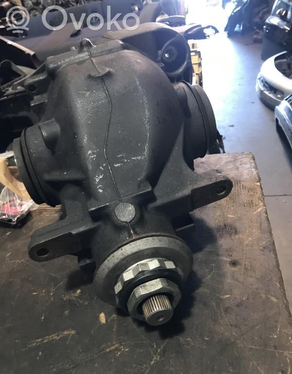 BMW 3 E90 E91 Rear differential 