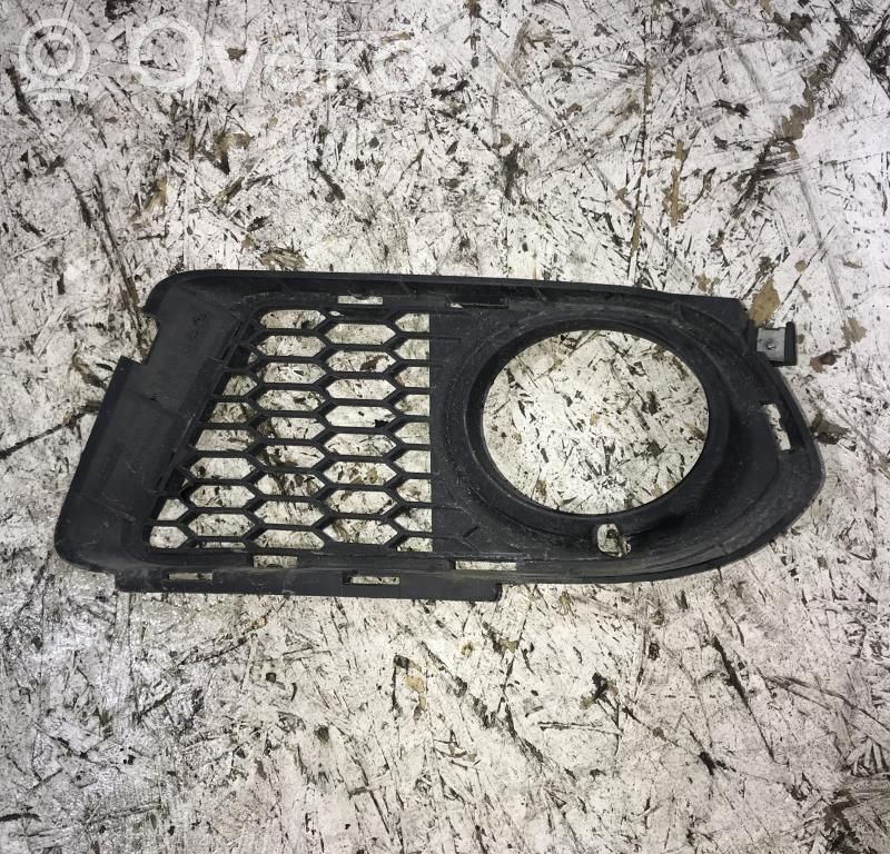 BMW 3 E92 E93 Etupuskurin alempi jäähdytinsäleikkö 
