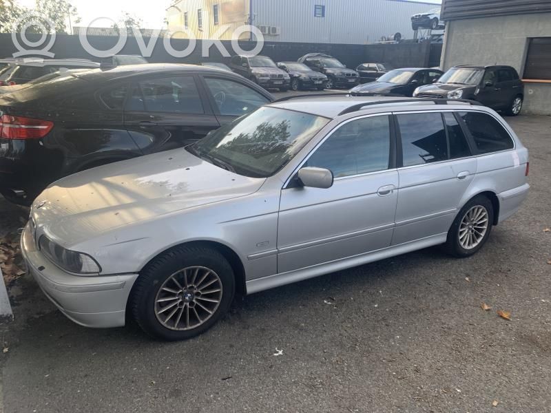 BMW 5 E39 Aušinimo skysčio radiatorius 