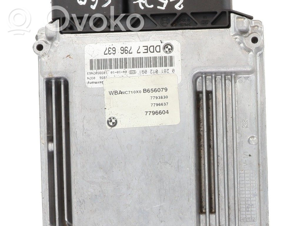 BMW 5 E60 E61 Engine control unit/module 