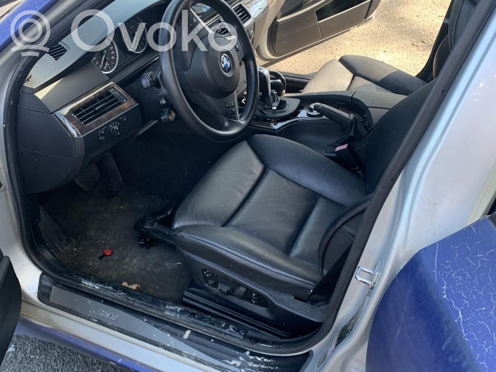 BMW 5 E60 E61 Dashboard 