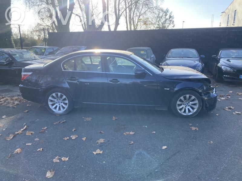 BMW 5 E60 E61 Lūkas komplekts 