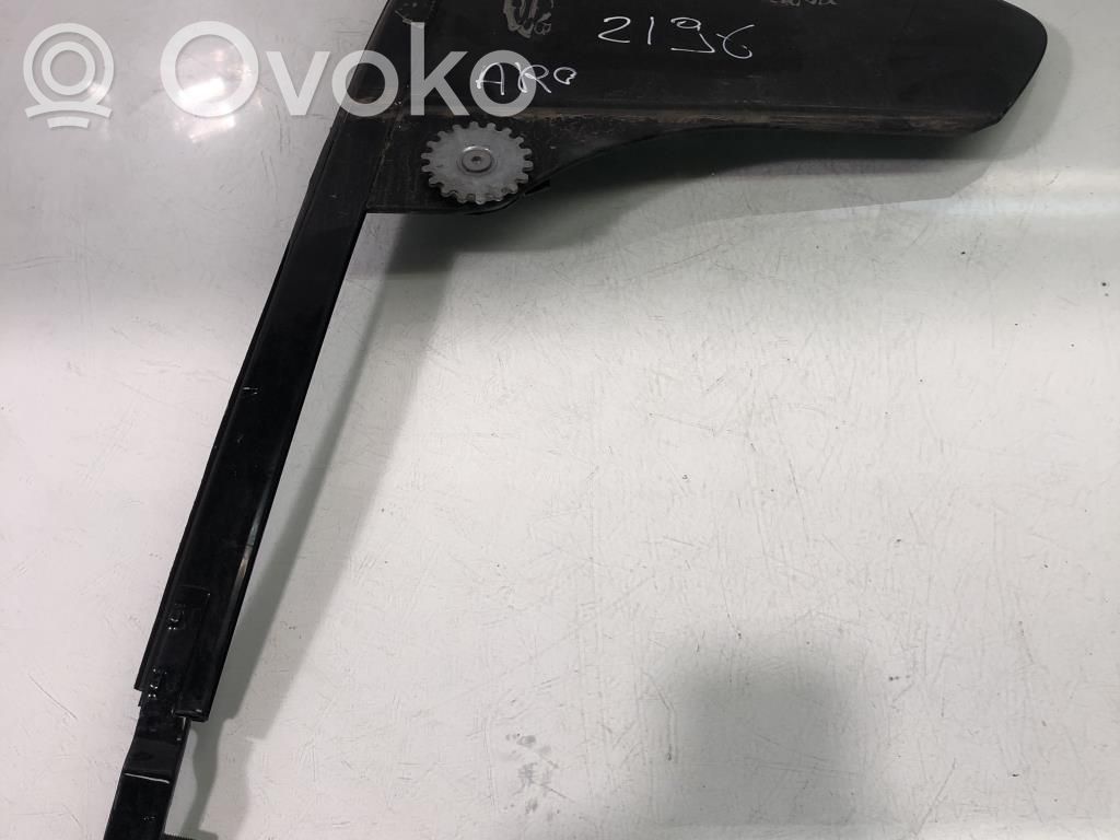 BMW 6 F06 Gran coupe Rear vent window glass 