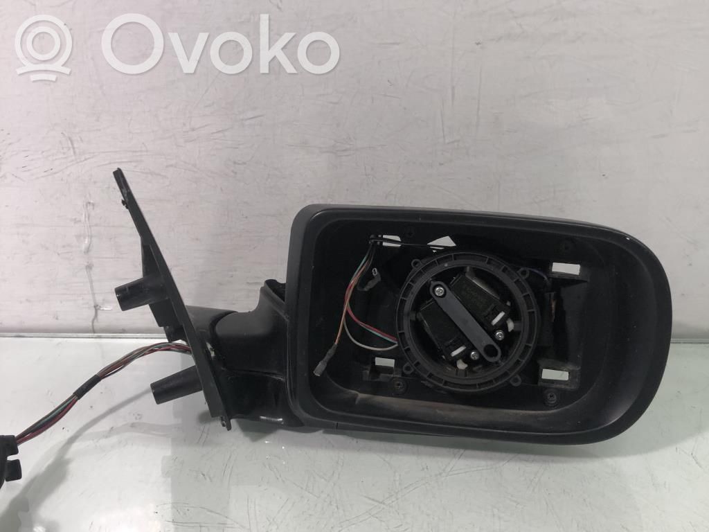 BMW 7 E38 Manuaalinen sivupeili 