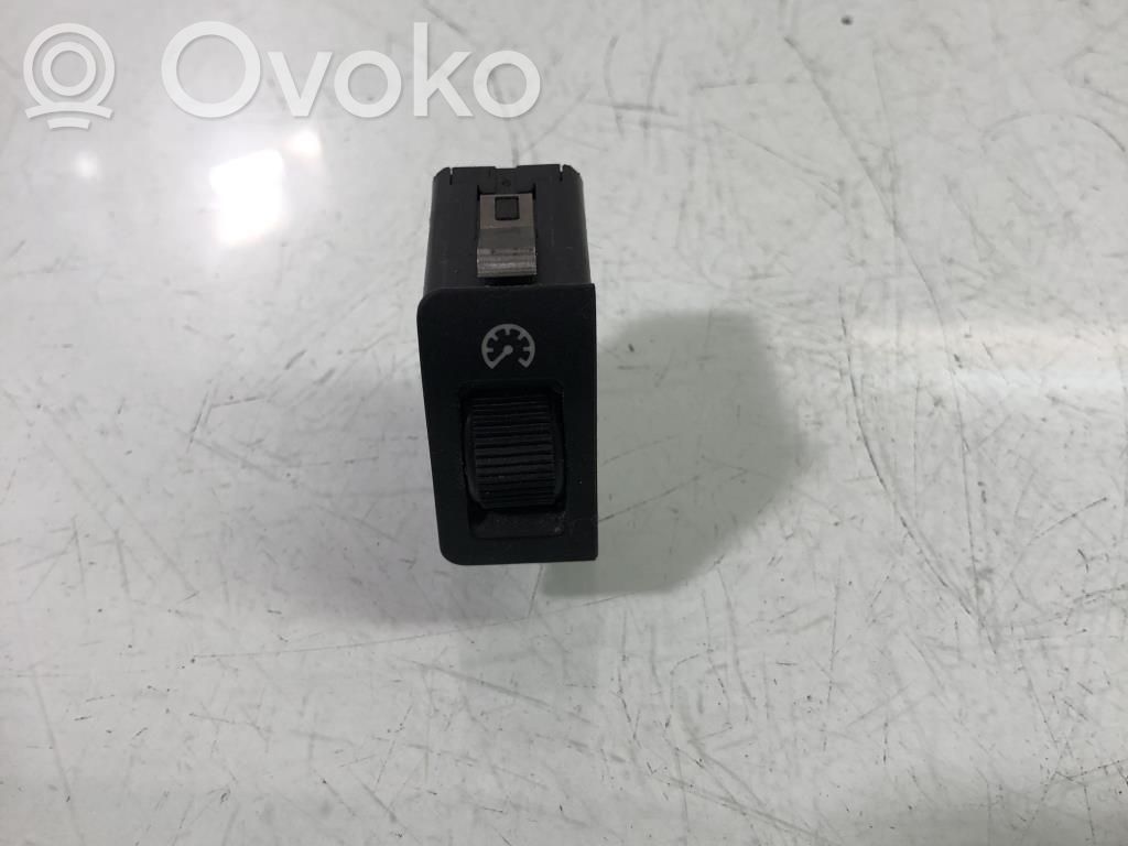BMW 7 E38 Alte comutatoare/butoane 
