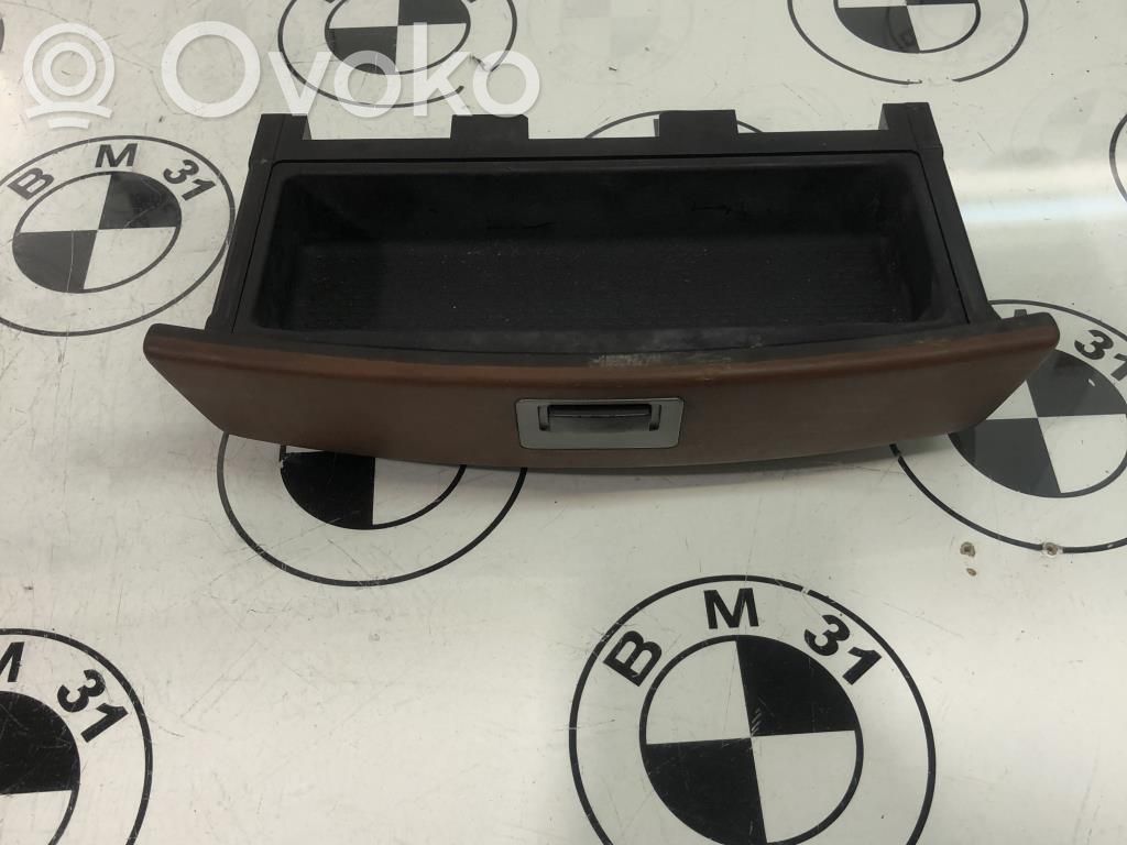 Center console   51458261058