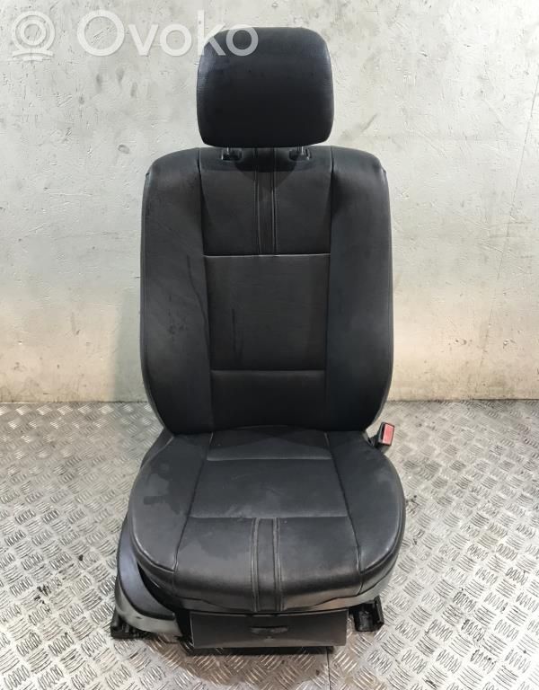BMW X3 E83 Fotel przedni pasażera 
