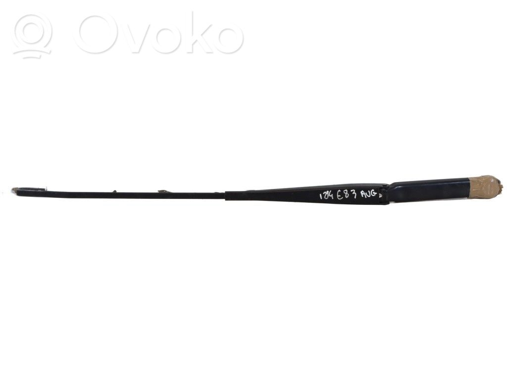 BMW X3 E83 Front wiper blade arm 