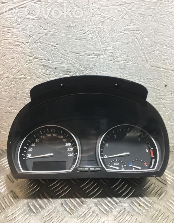 BMW X3 E83 Speedometer (instrument cluster) 