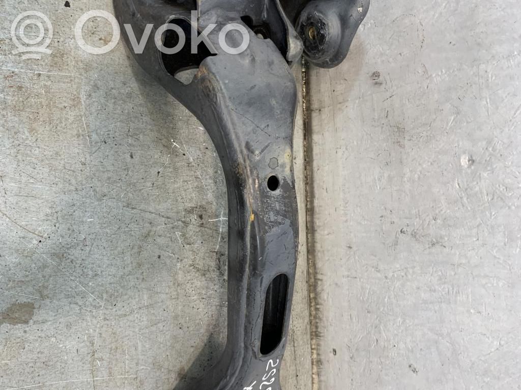 BMW X3 E83 Pārnesumkārbas spilvens 