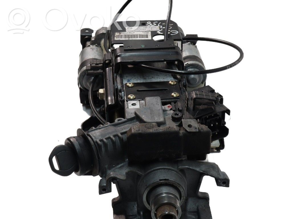 BMW X5 E53 Steering wheel axle set 