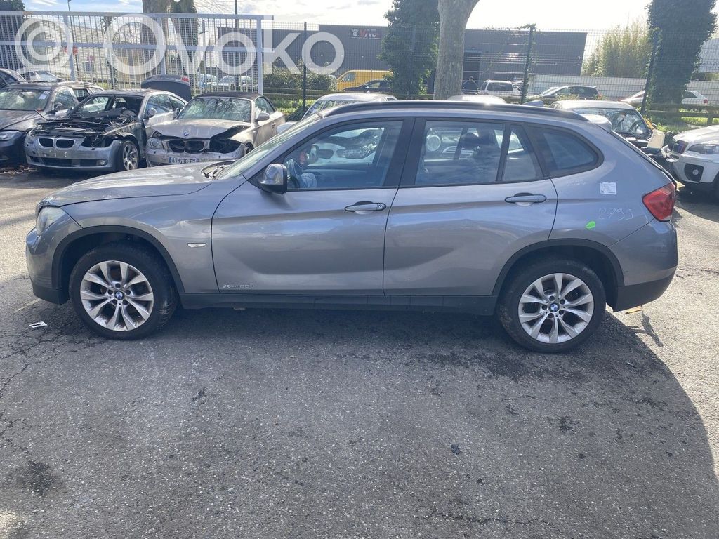 BMW X1 E84 Galinės arkos apdaila 