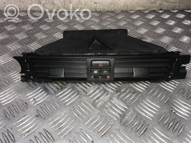 Centrinės oro grotelės   64229130463