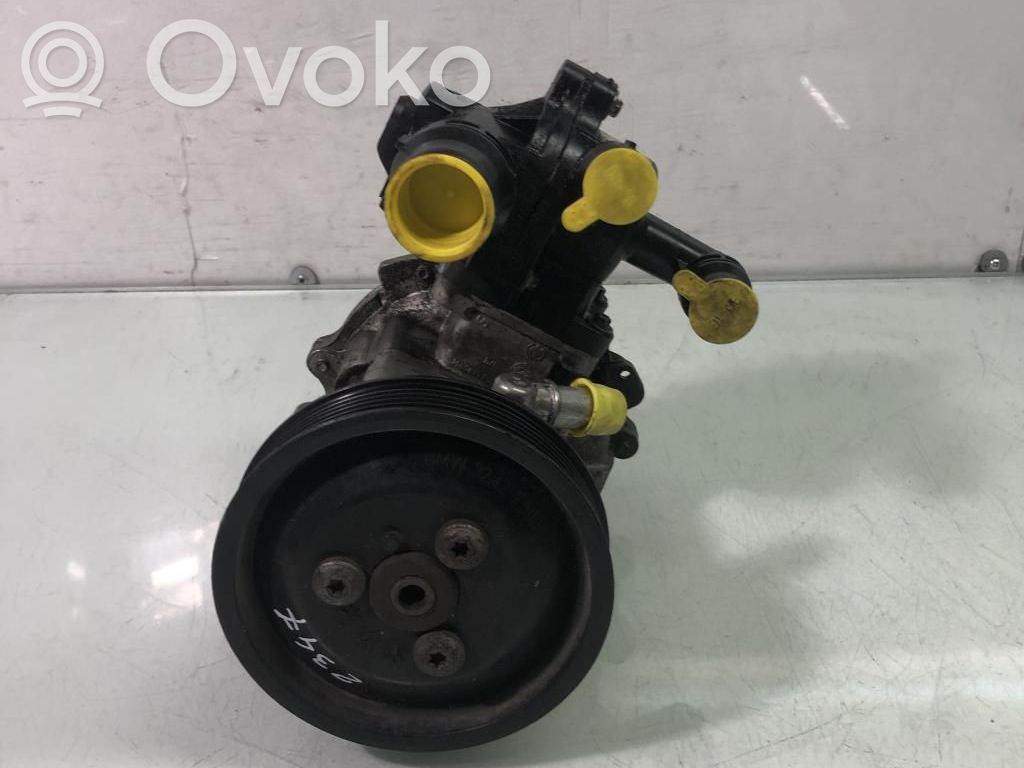 Ohjaustehostimen pumppu   32416780413