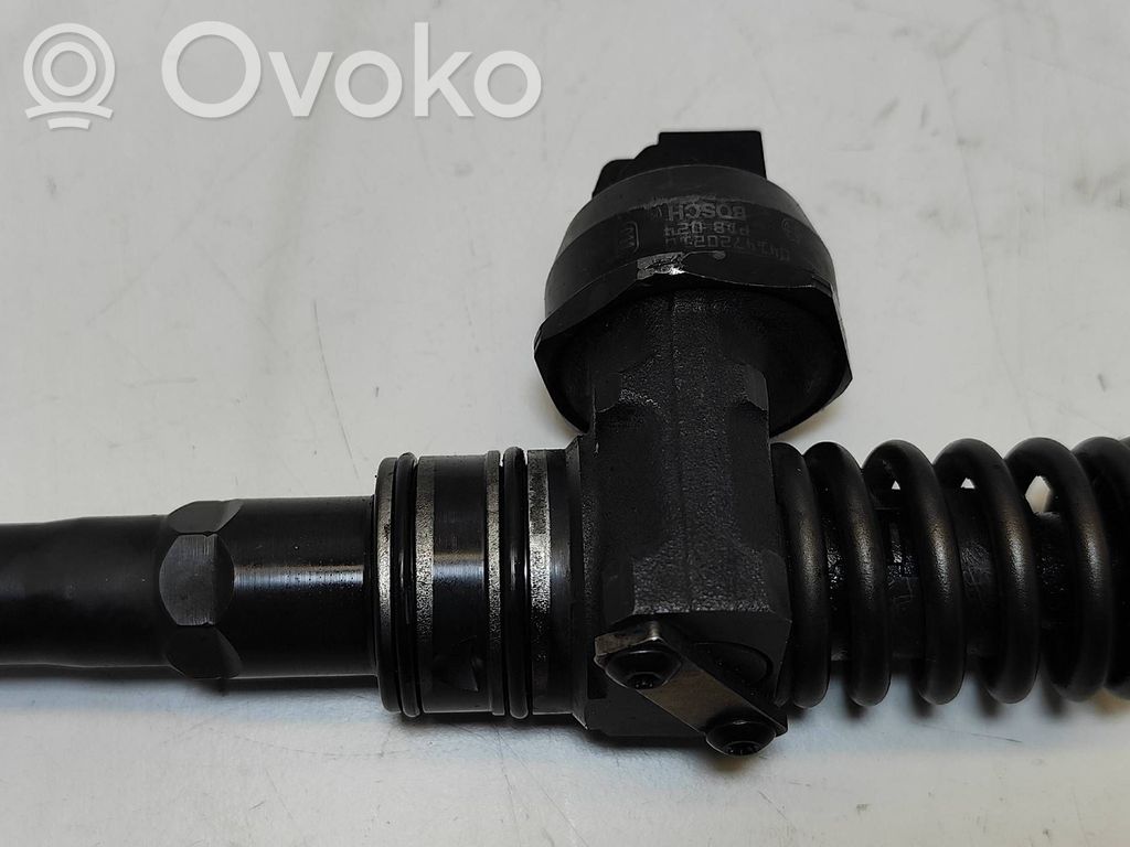 Inyector de combustible   0414720210