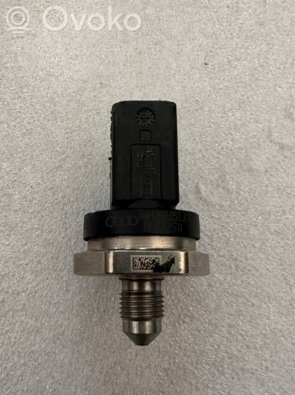 Audi TT TTS RS Mk3 8S Sensor de presión de combustible 