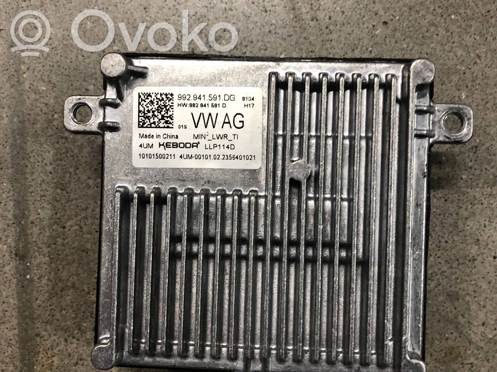 Volkswagen PASSAT B8 Moduł sterujący statecznikiem LED 