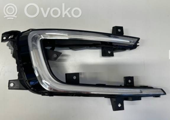 Volkswagen Golf VII Miglas lukturis priekšā 