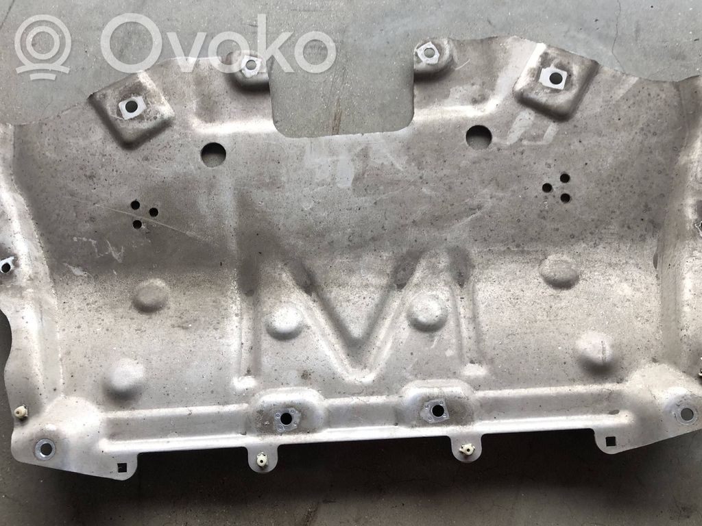 BMW 8 G14 Protecție inferioară motor 